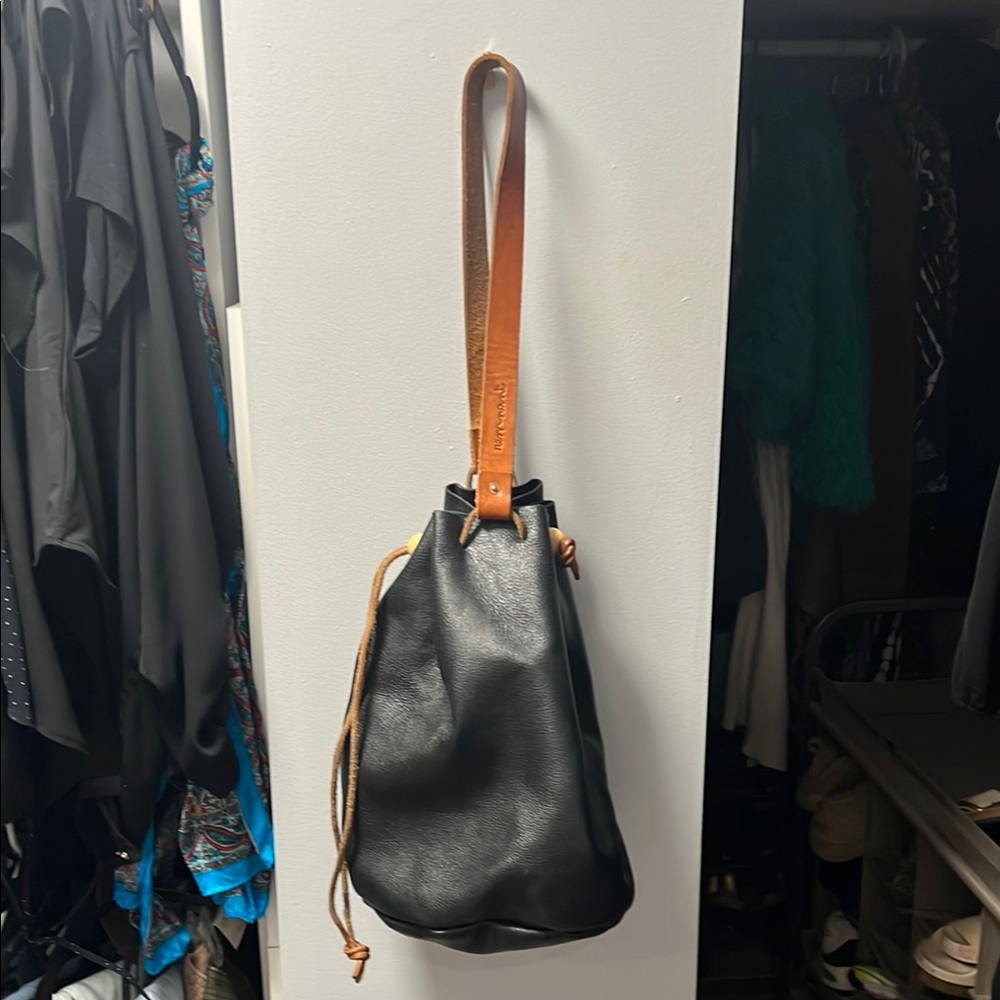 Elegant Black and Tan Leather Shoulder Bag